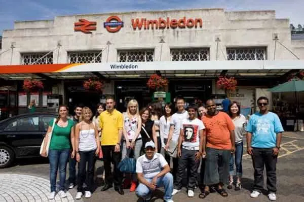 CES Wimbledon, instalaciones en Londres (4)
