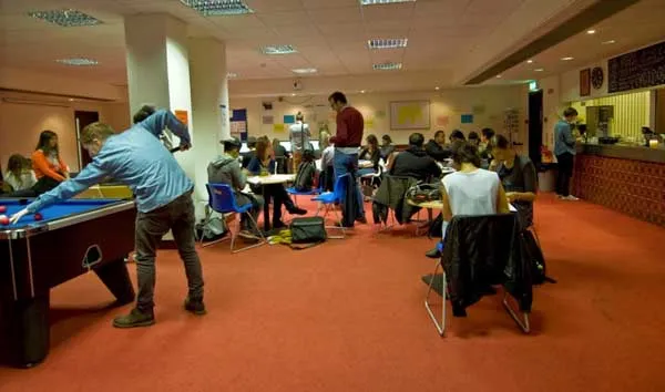 Delfin English School, instalaciones en Dublín (2)