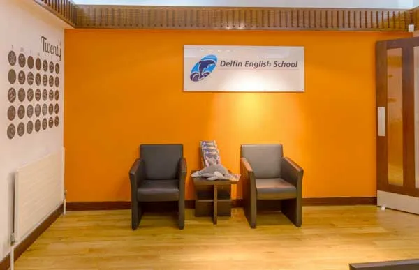 Delfin English School, instalaciones en Dublín (3)