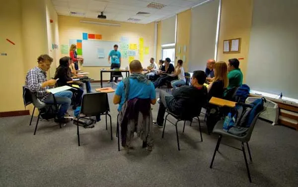 Delfin English School, instalaciones en Dublín (4)