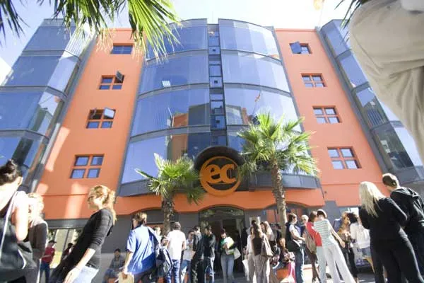 EC Malta, instalaciones en Malta (3)