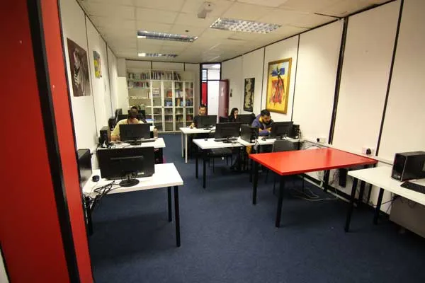 The English Studio, instalaciones en Dublín (4)